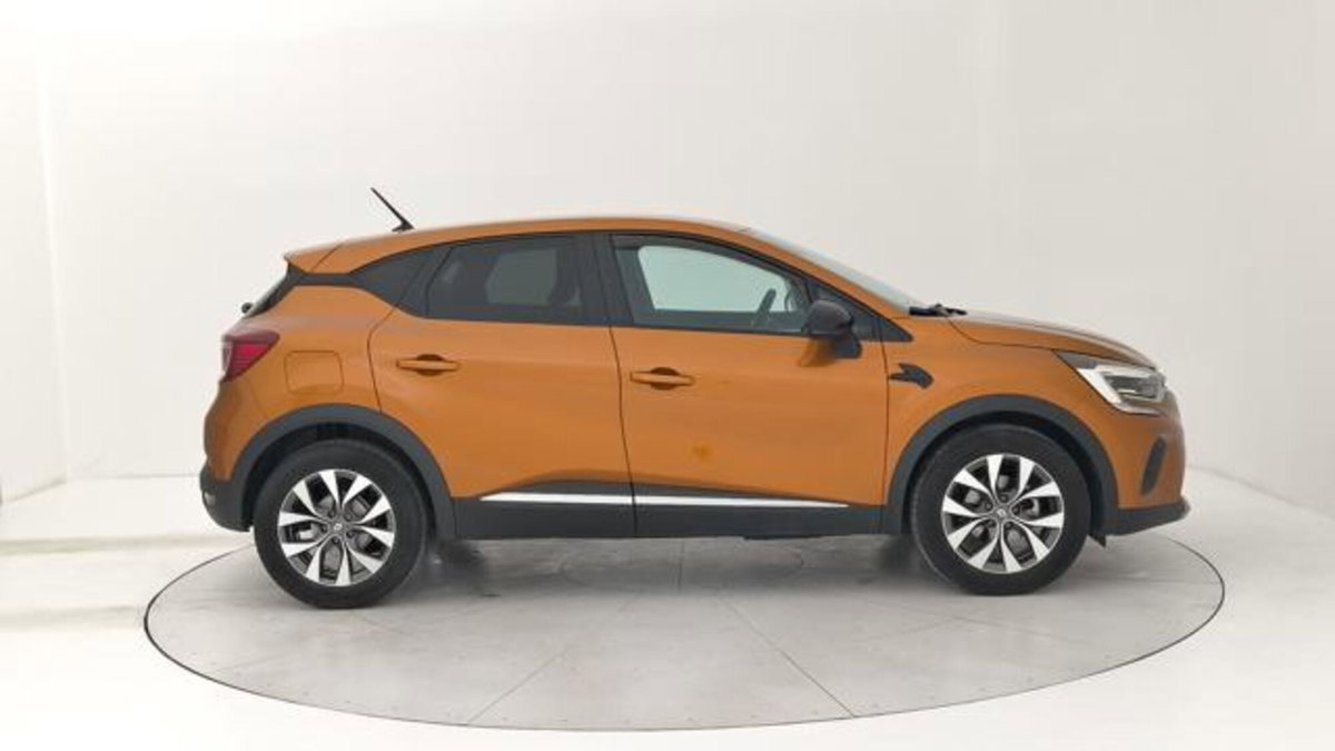 Renault Captur TCe 100 CV Intens (6)