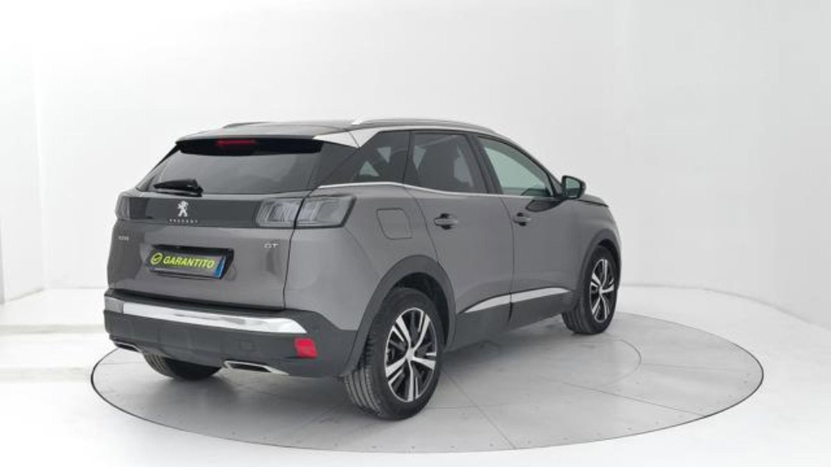 Peugeot 3008 BlueHDi 130 S&S EAT8 GT (5)