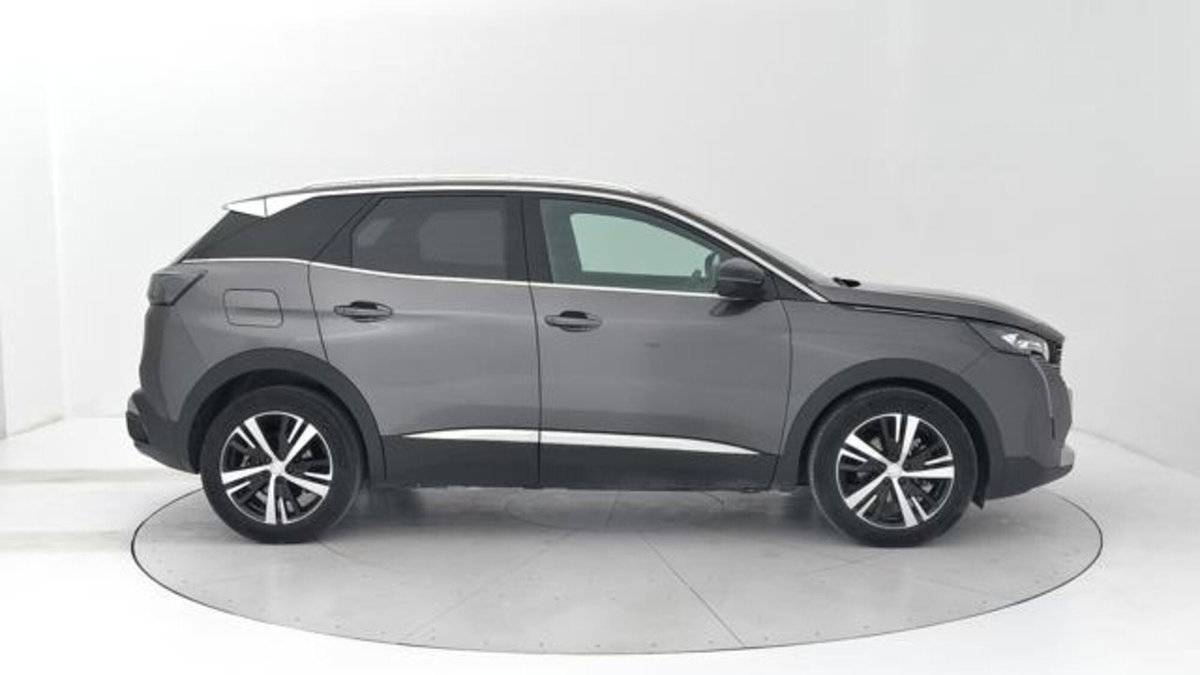 Peugeot 3008 BlueHDi 130 S&S EAT8 GT (6)