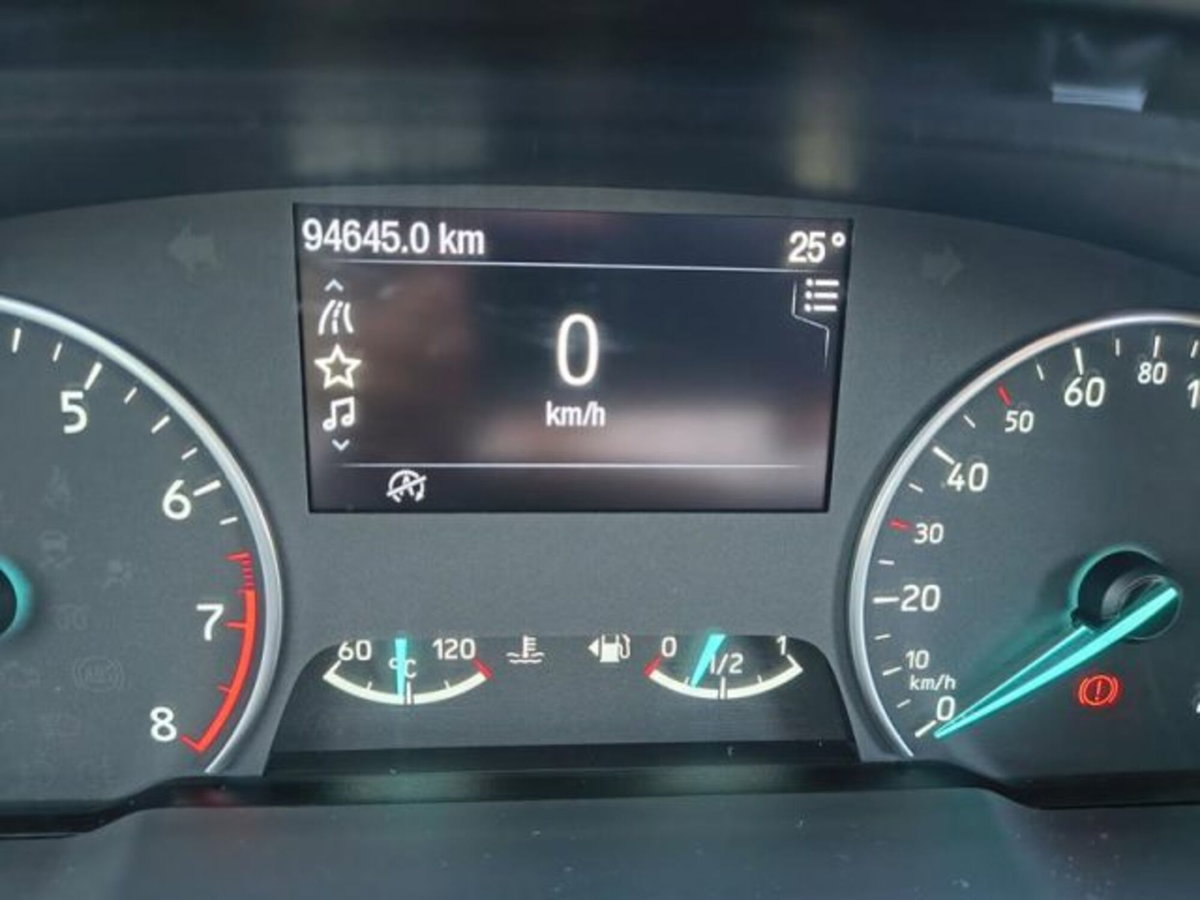 Ford EcoSport 1.0 EcoBoost 125 CV Titanium (14)