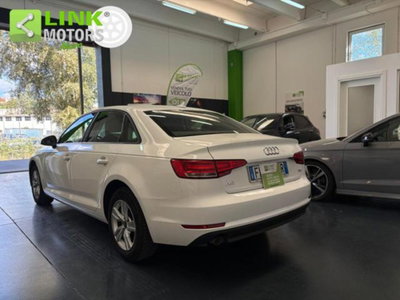 Audi A4 2.0 TDI 122 CV (2)