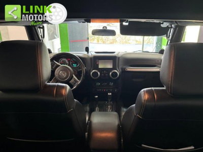 Jeep Wrangler 2.8 CRD DPF Sahara (15)
