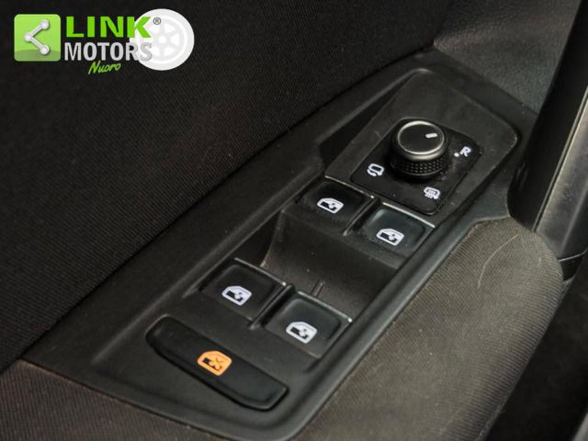 Volkswagen Tiguan 1.6 TDI SCR Style BlueMotion Technology (6)