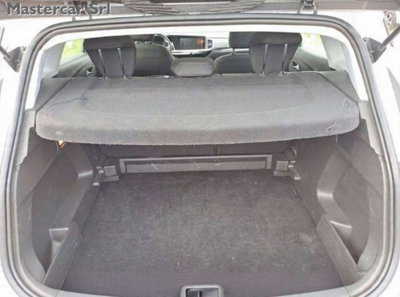 Opel Grandland 1.5 diesel Ecotec aut. Business Elegance (8)