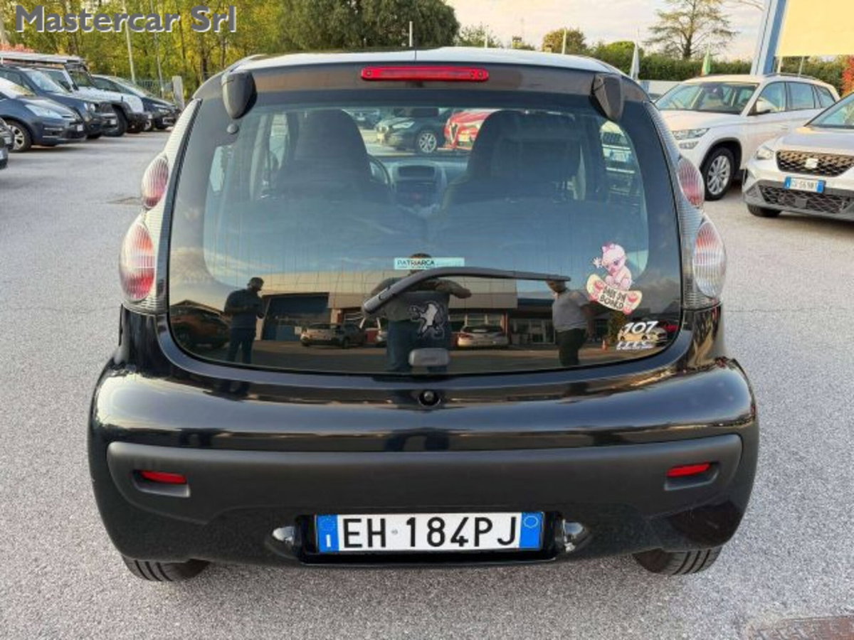 Peugeot 107 68CV 5p. Plaisir (5)