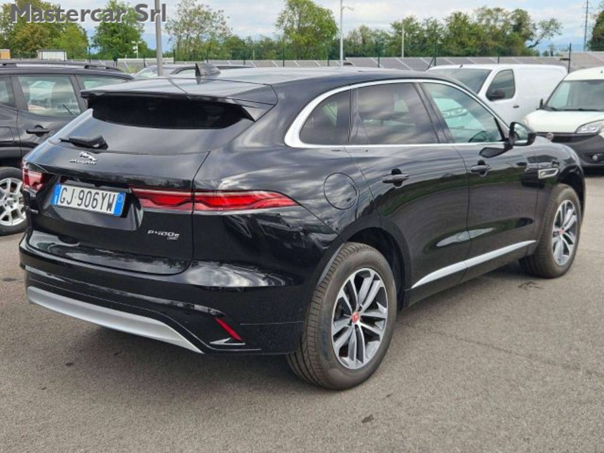 Jaguar F-Pace 2.0 300 CV AWD aut. Prestige (6)