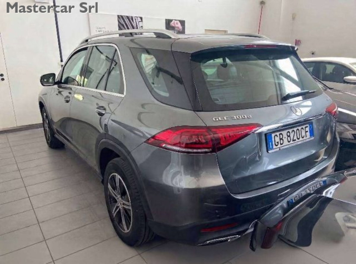 Mercedes-Benz GLE SUV 300 d 4Matic Executive (3)