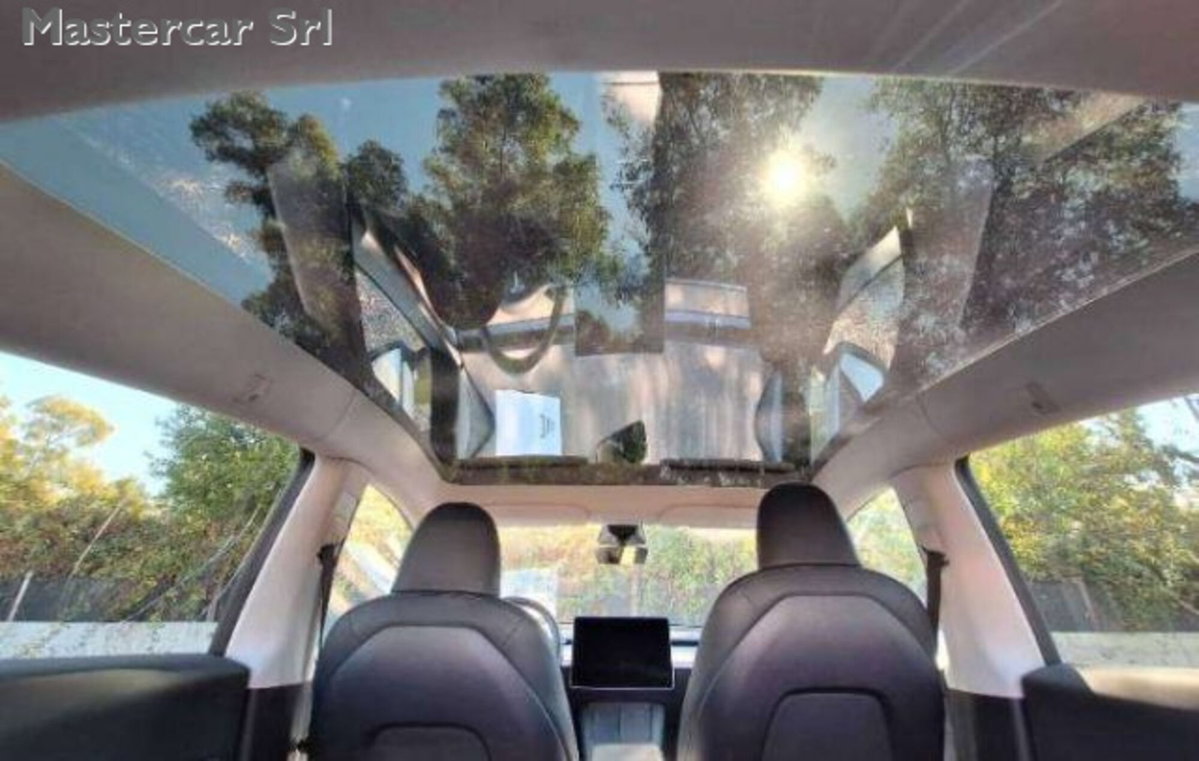 Tesla Model Y Long Range Dual Motor awd (11)