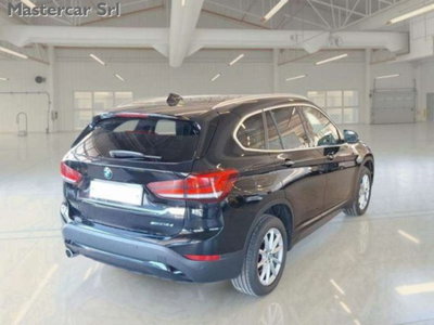 BMW X1 sDrive16d Business Advantage (2)