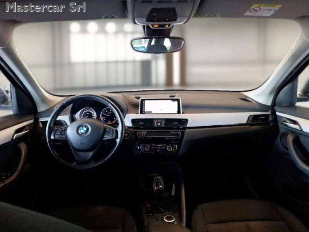 BMW X1 sDrive16d Business Advantage (3)