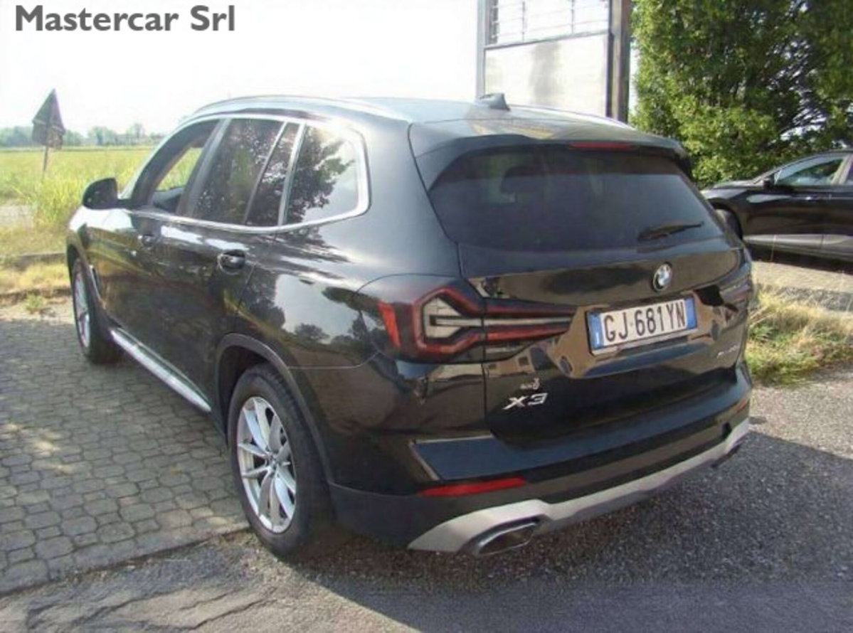 BMW X3 xdrive20d mhev 48V auto (3)