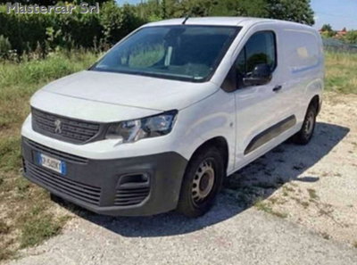 Peugeot Partner Furgone BlueHDi 130 EAT8 S&S PC 1000Kg Furgone Premium (2)