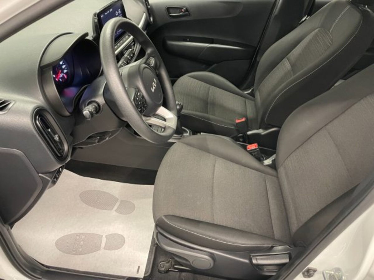 Kia Picanto 1.0 12V 5 porte AMT Urban (18)