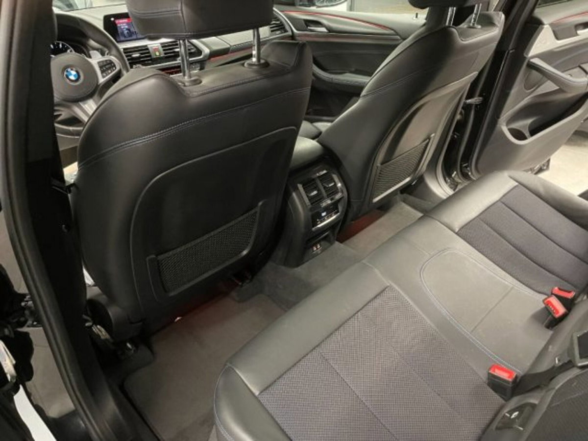 BMW X4 xdrive20d mhev 48V auto (13)