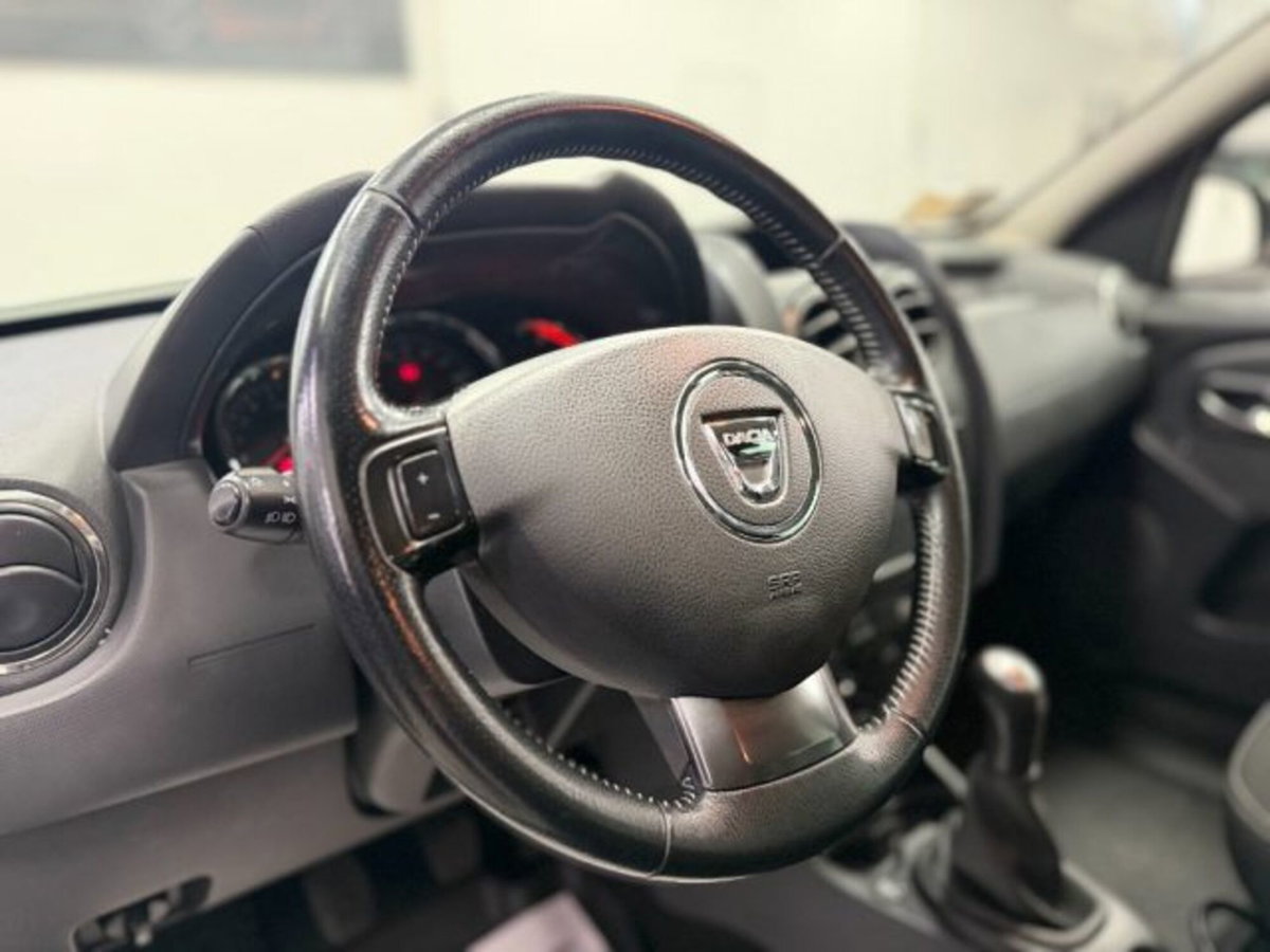 Dacia Duster 1.6 110CV 4x2 GPL Serie Limitata Trasversale (16)