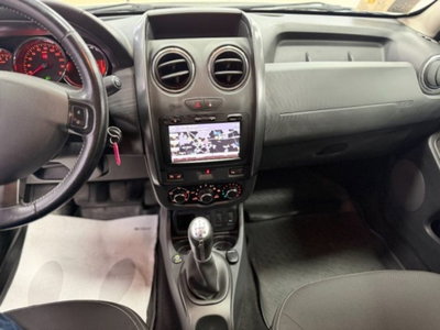 Dacia Duster 1.6 110CV 4x2 GPL Serie Limitata Trasversale (18)