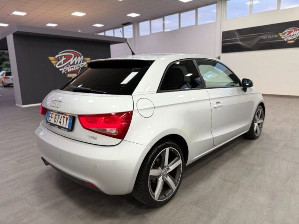 Audi A1 1.4 TFSI S tronic 119g Ambition (5)