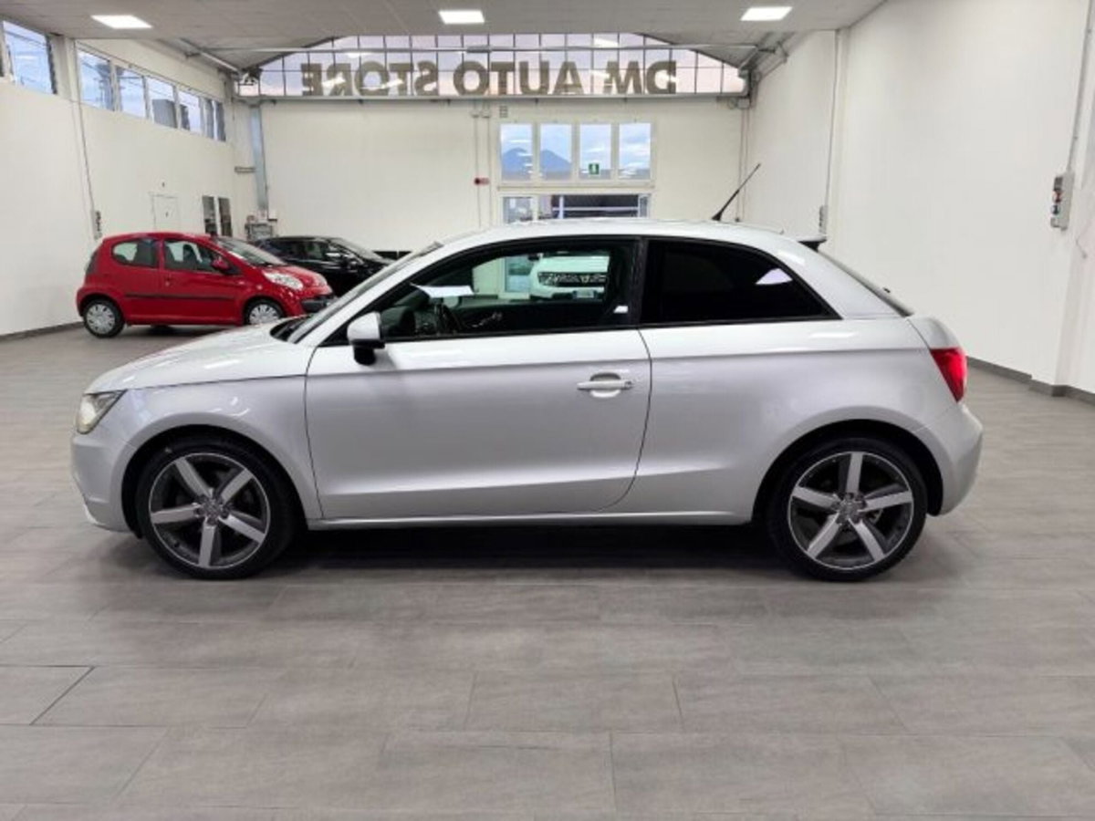 Audi A1 1.4 TFSI S tronic 119g Ambition (8)
