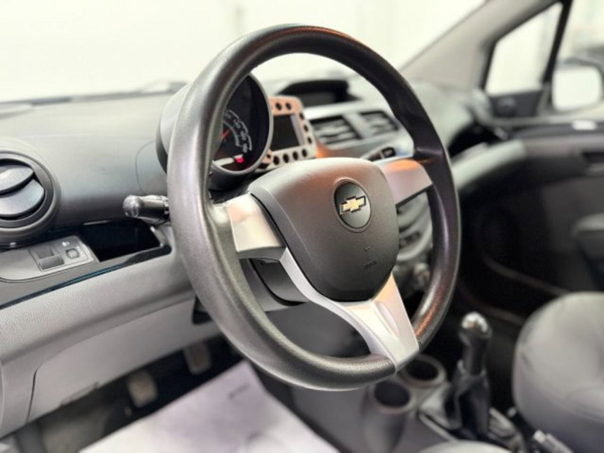 Chevrolet Spark 1.0 LS (15)