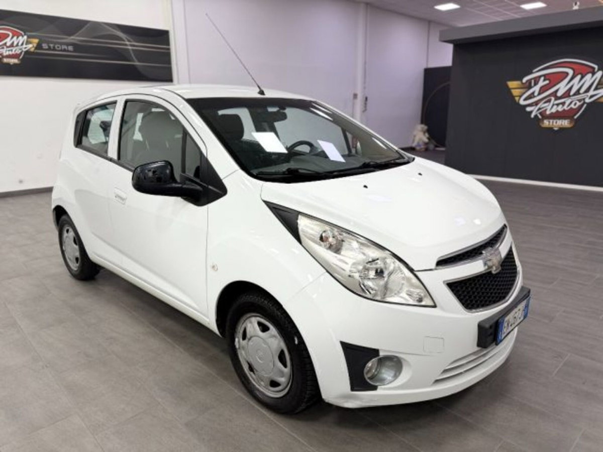 Chevrolet Spark 1.0 LS (4)