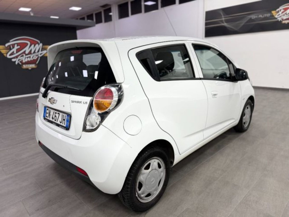 Chevrolet Spark 1.0 LS (6)