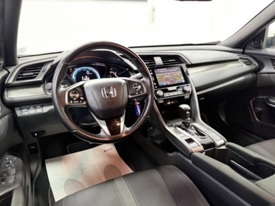 Honda Civic 1.0T 5 porte Executive Premium CVT (14)