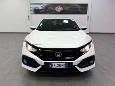 Honda Civic 1.0T 5 porte Executive Premium CVT (4)