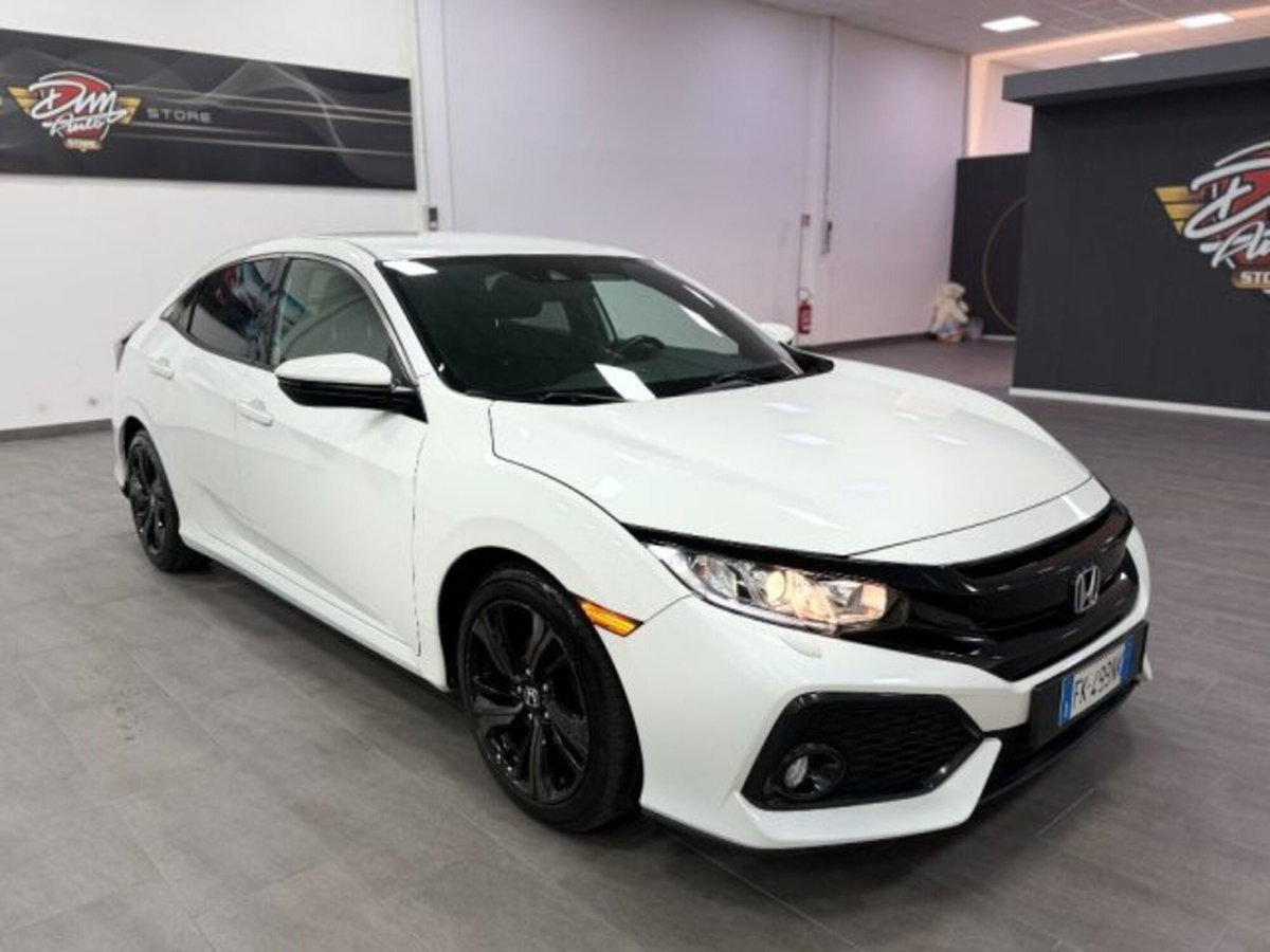 Honda Civic 1.0T 5 porte Executive Premium CVT (5)
