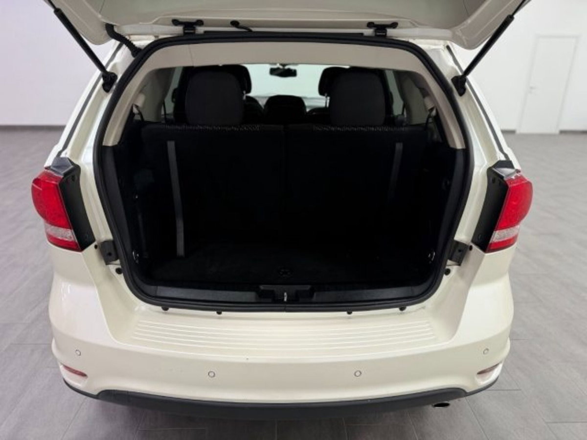Fiat Freemont 2.0 Multijet 170 CV Cross (11)