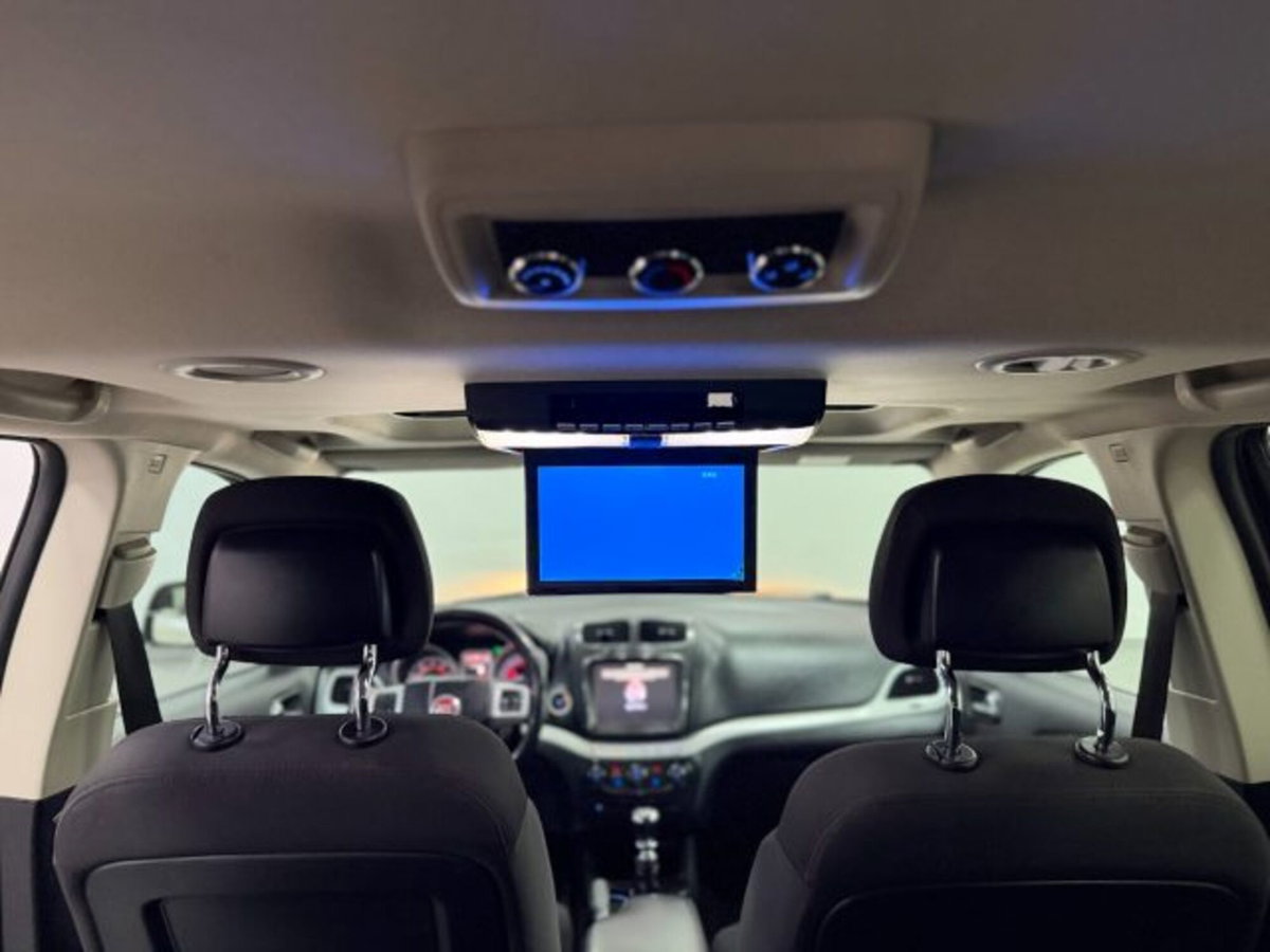 Fiat Freemont 2.0 Multijet 170 CV Cross (14)