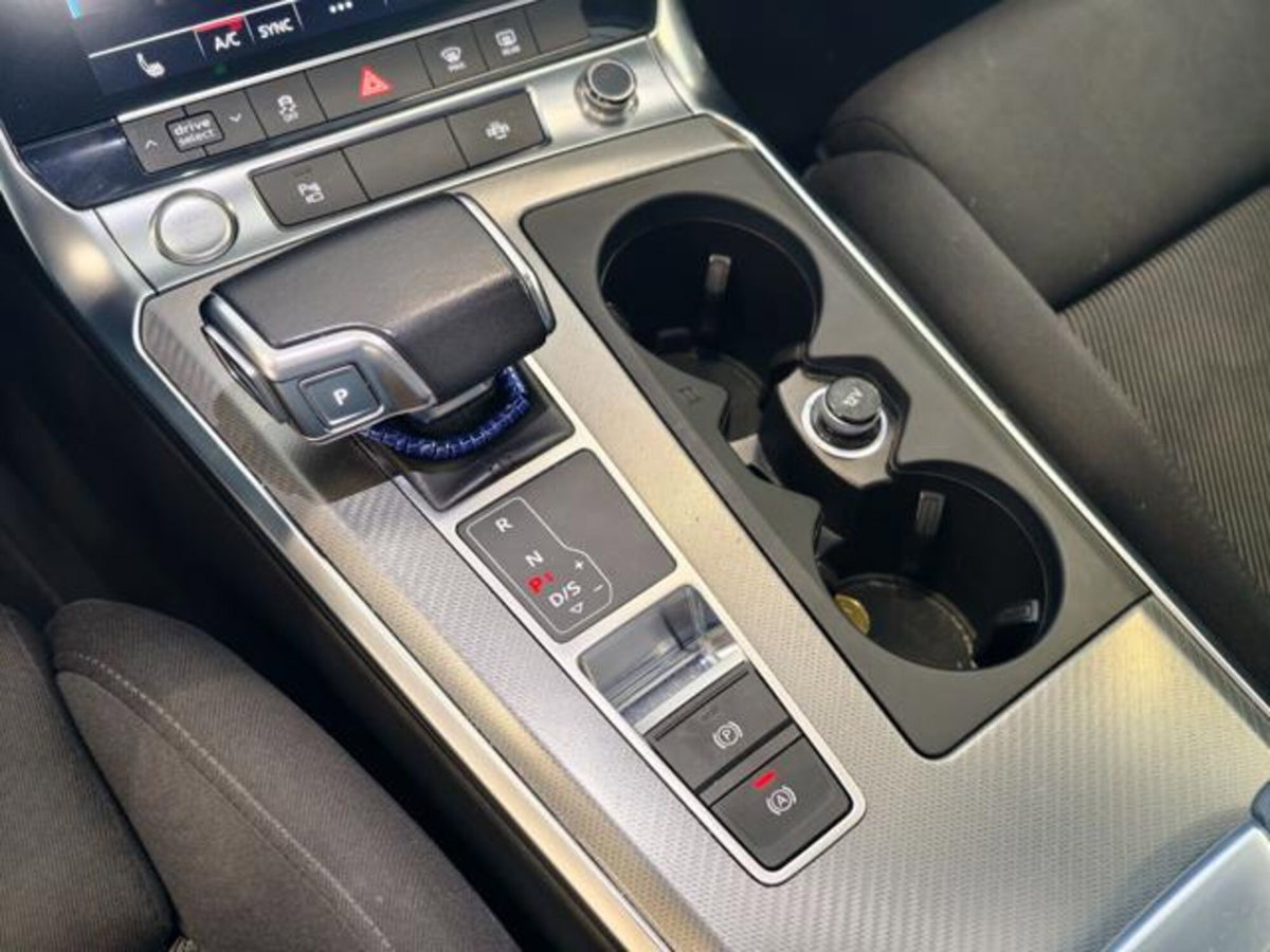 Audi A6 Avant 40 2.0 TDI S tronic Business Plus (13)