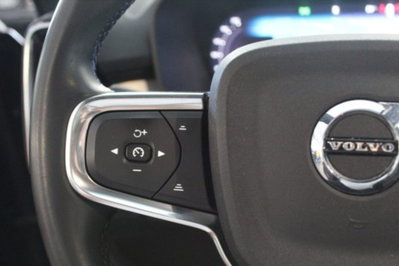 Volvo XC40 2.0 b3 Core auto (12)
