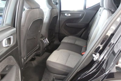 Volvo XC40 2.0 b3 Core auto (6)