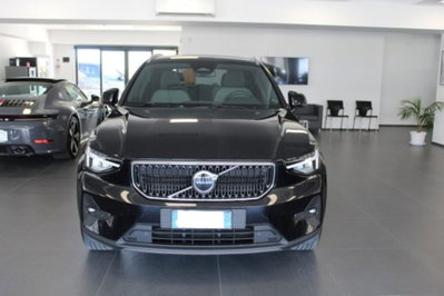 Volvo XC40 2.0 b3 Core auto (7)
