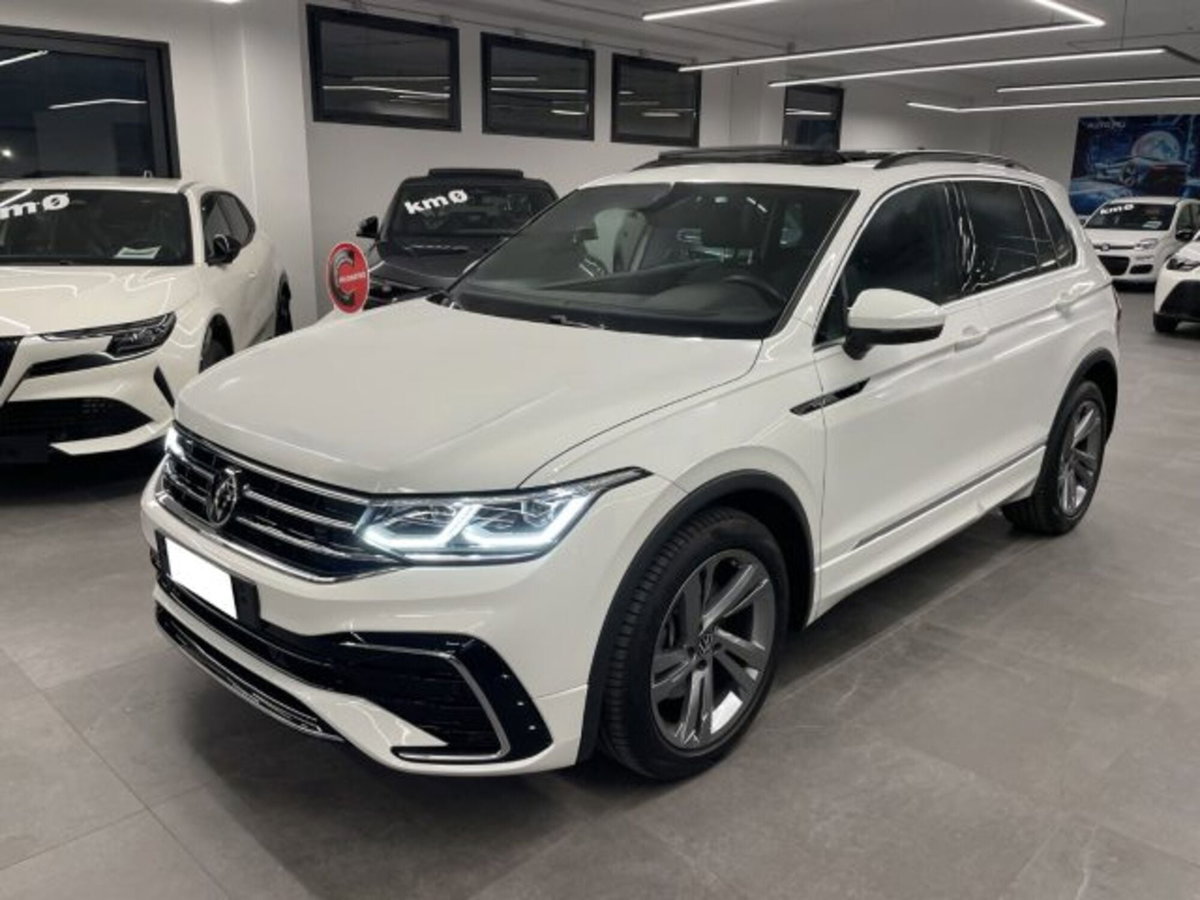 Volkswagen Tiguan Allspace 2.0 TDI 200 CV SCR DSG 4MOTION R-Line (19)