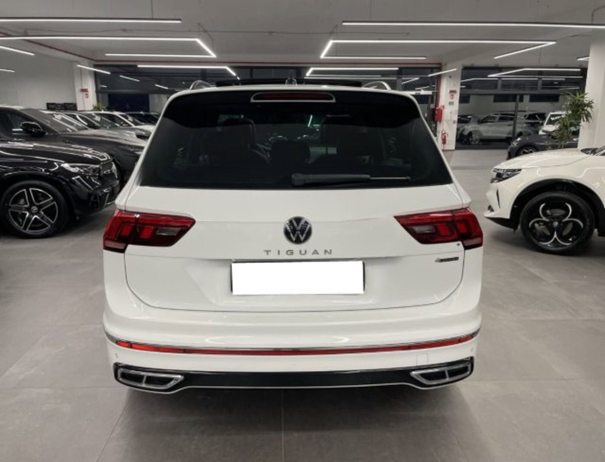 Volkswagen Tiguan Allspace 2.0 TDI 200 CV SCR DSG 4MOTION R-Line (7)