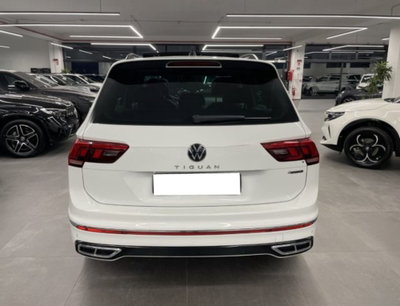Volkswagen Tiguan Allspace 2.0 TDI 200 CV SCR DSG 4MOTION R-Line (7)