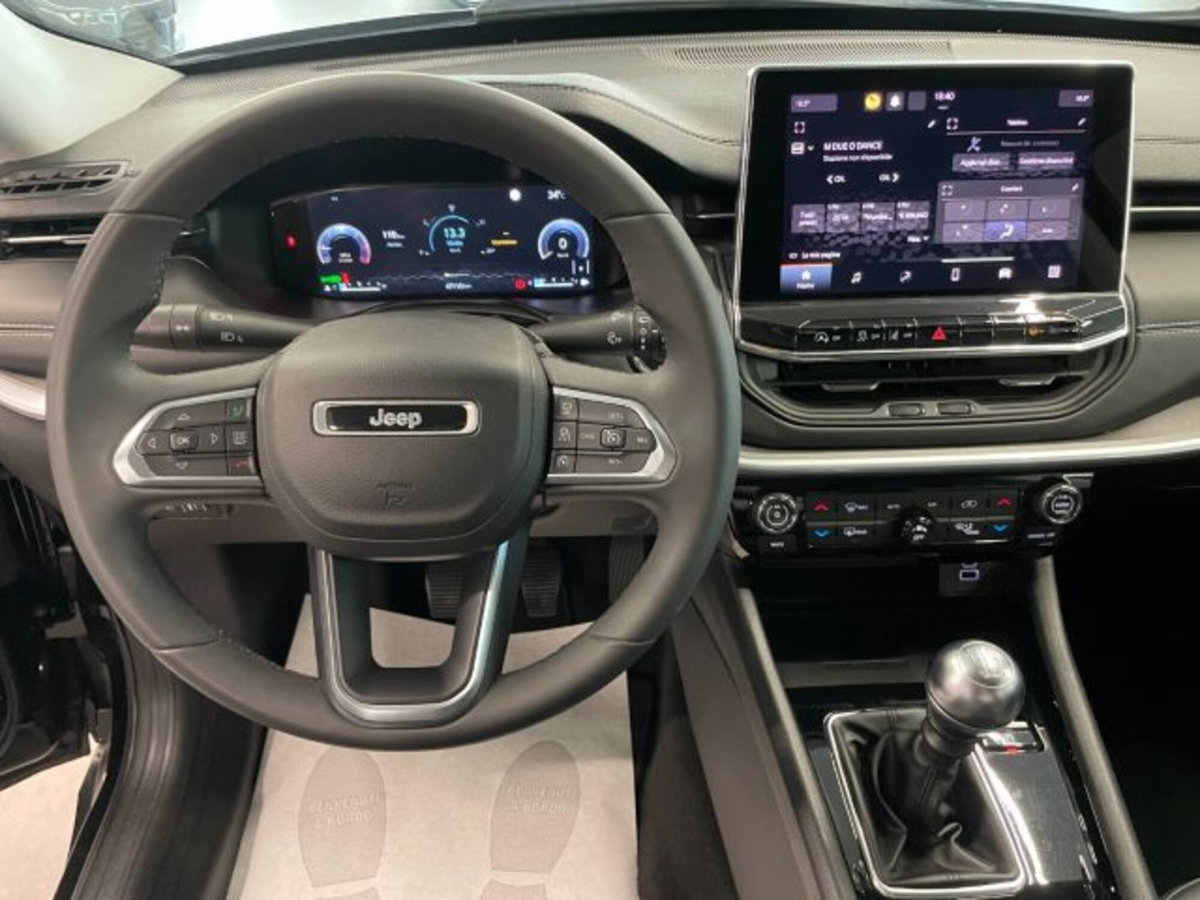 Jeep Compass 1.6 Multijet II 2WD Limited (13)