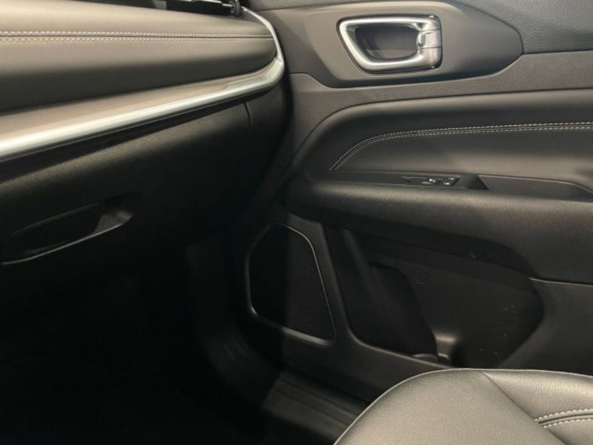 Jeep Compass 1.6 Multijet II 2WD Limited (19)