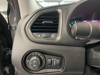 Jeep Renegade 1.6 Mjt 130 CV Limited (13)