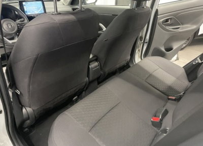Toyota Yaris Cross 1.5 Hybrid 5p. E-CVT Active (16)