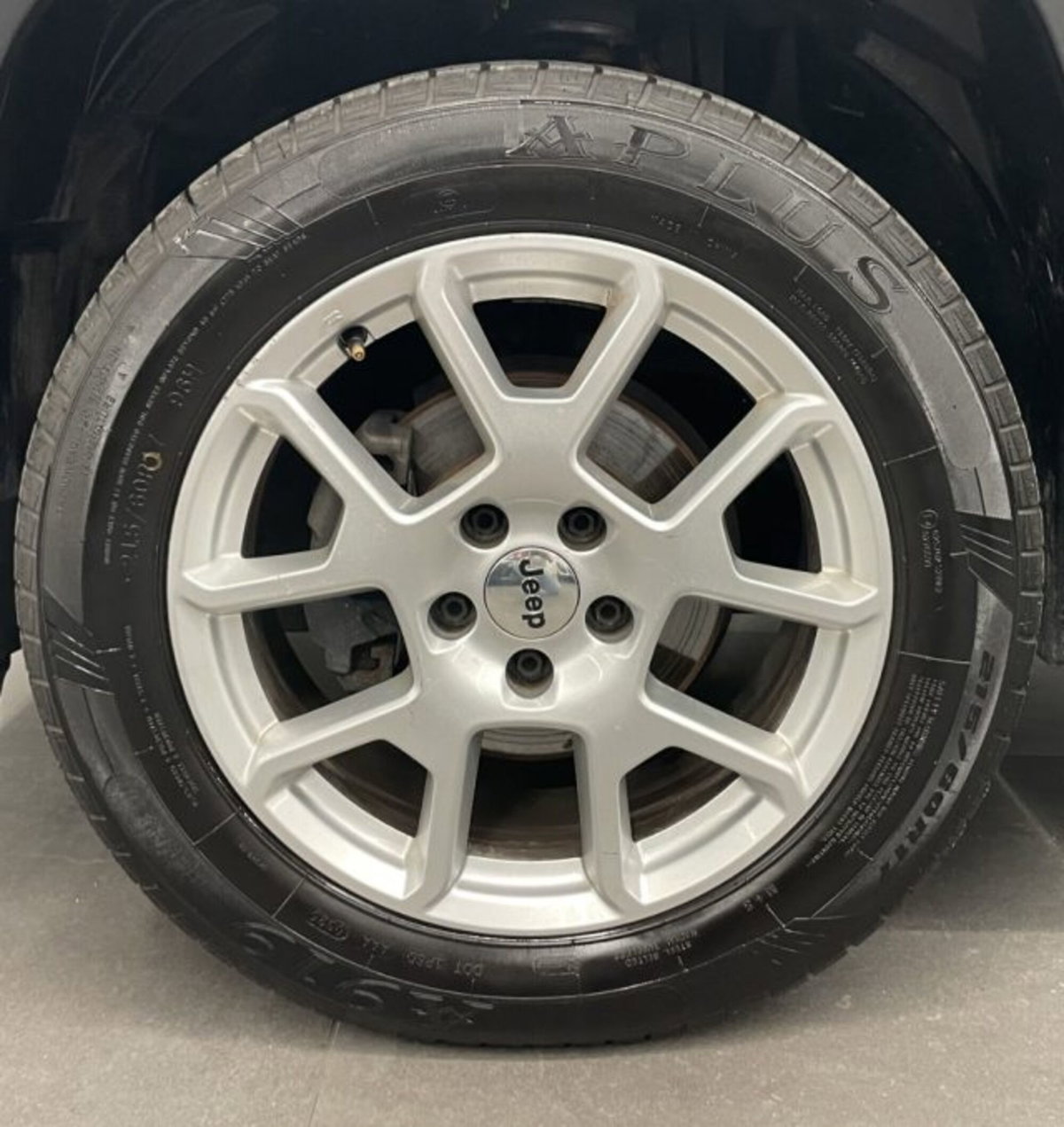 Jeep Renegade 1.6 Mjt 130 CV Limited (17)