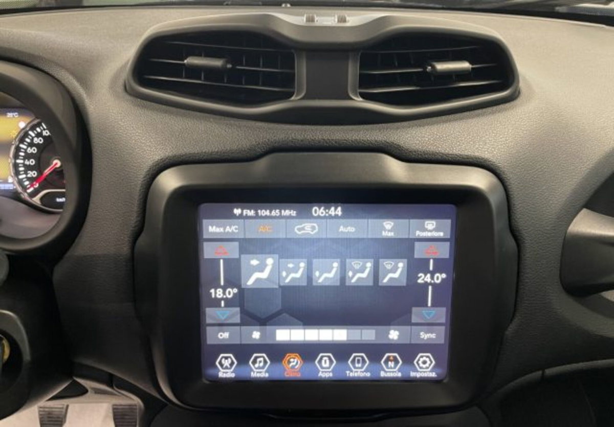 Jeep Renegade 1.6 Mjt 130 CV Limited (2)