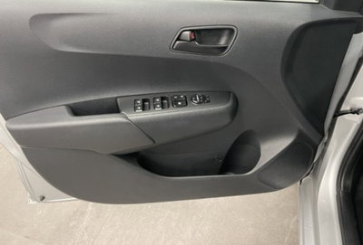 Kia Picanto 1.0 12V 5 porte AMT Urban (14)