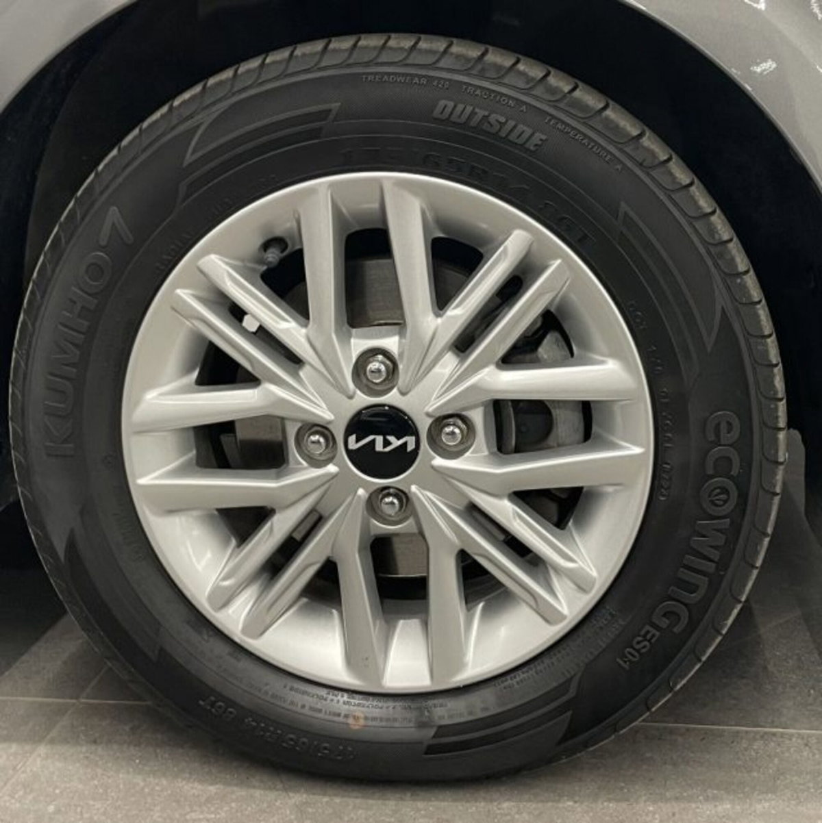 Kia Picanto 1.0 12V 5 porte AMT Urban (11)