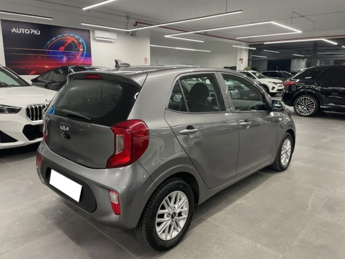 Kia Picanto 1.0 12V 5 porte AMT Urban (13)