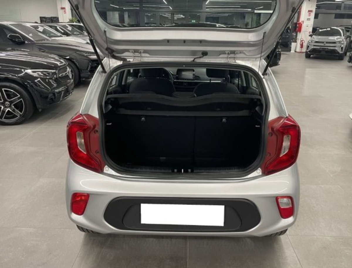 Kia Picanto 1.0 12V 5 porte AMT Urban (12)