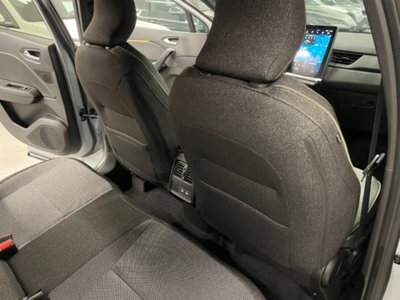 Renault Captur 1.2 eco-g Techno 120cv (14)