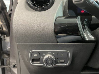 Mercedes-Benz GLA SUV 200 d Business Extra auto (9)