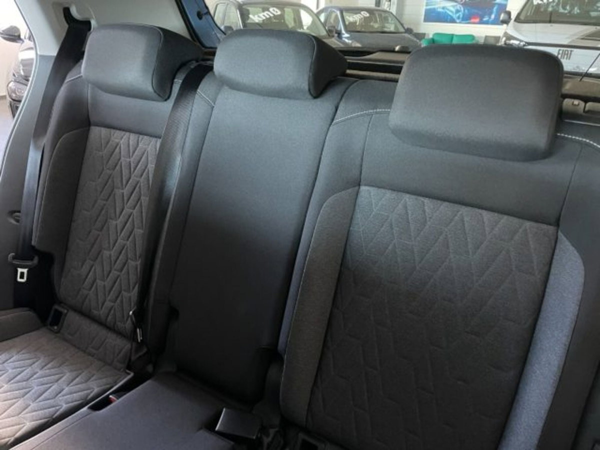 Volkswagen T-Cross 1.0 tsi Edition 115cv (9)